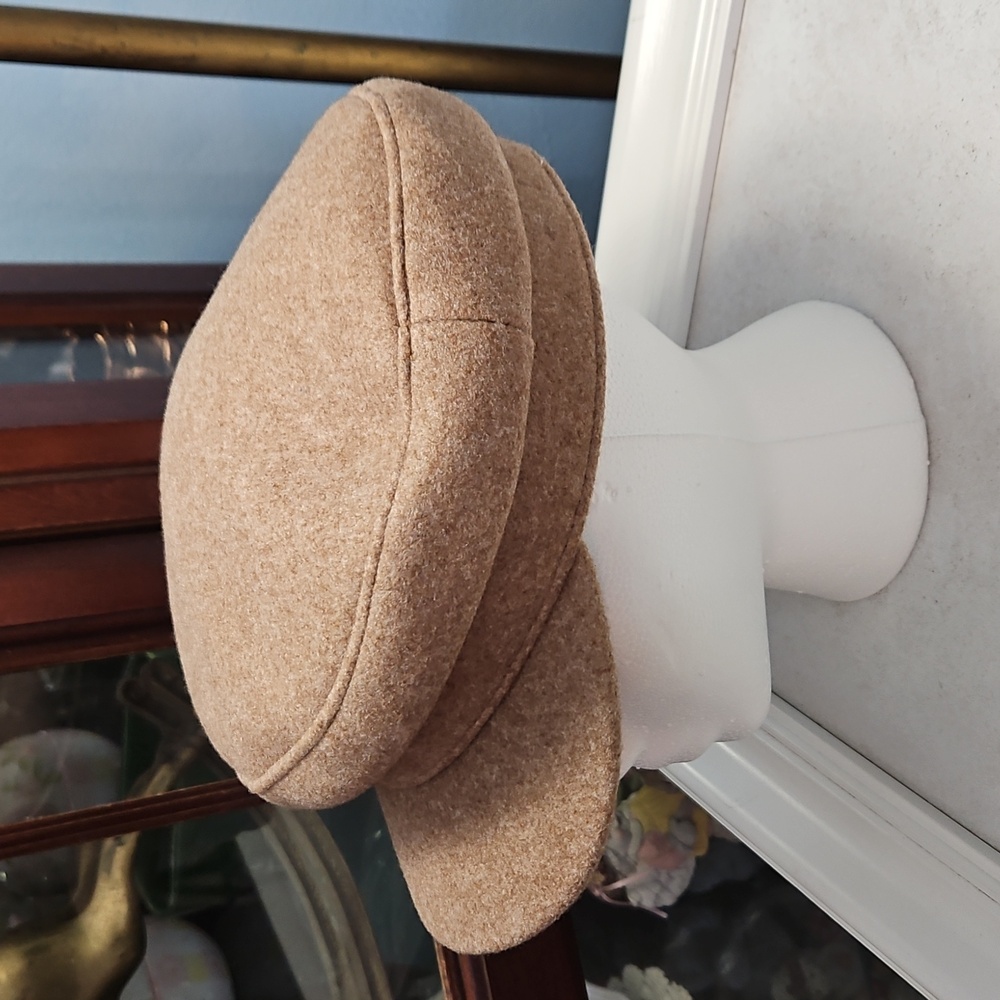 Nwot Universal Thread Tan Hat - image 3